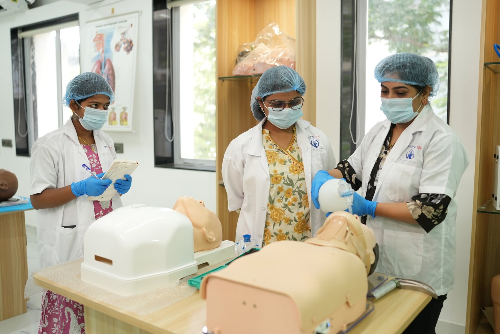 HANDS ON Medical Simulation Centre training gallery photo 33