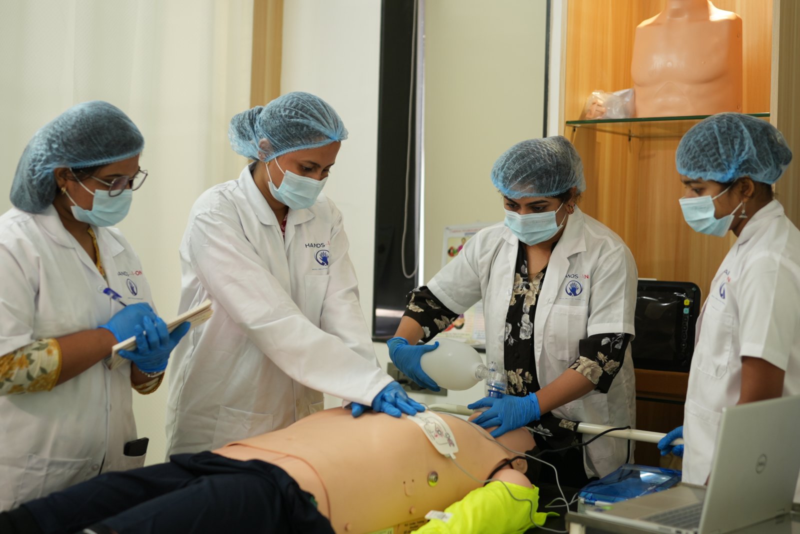 HANDS ON Medical Simulation Centre training gallery photo 45