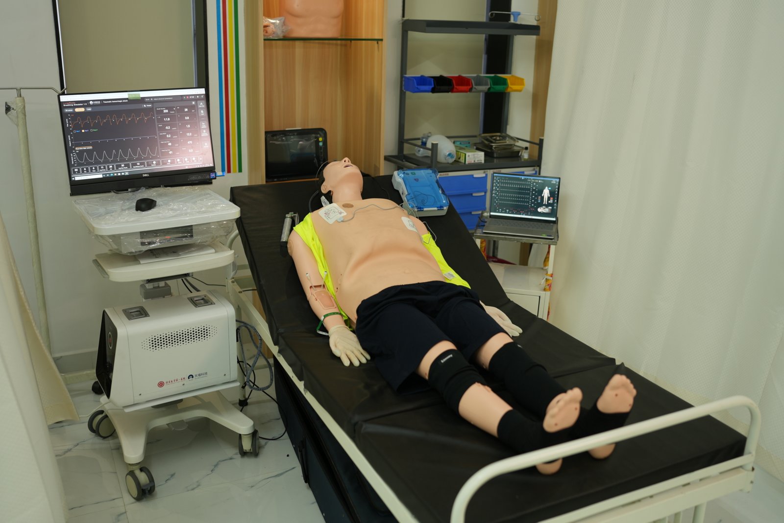 HANDS ON Medical Simulation Centre training gallery photo 64